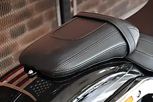 Used 2025 Harley-Davidson Softail Flstf Fat Boy Black - Interior and Exterior details 17