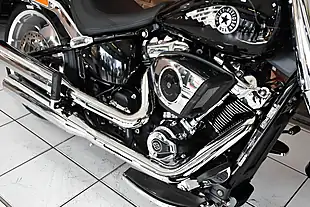 Used 2025 Harley-Davidson Softail Flstf Fat Boy Black - Interior and Exterior details 5