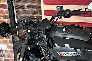 Used 2025 Harley-Davidson Sportster S Vivid Black - Interior and Exterior details 9