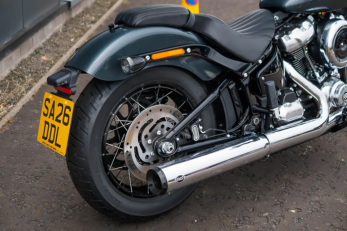 Used 2025 Harley-Davidson Street Bob Iron Horse Metallic - Interior and Exterior details 15