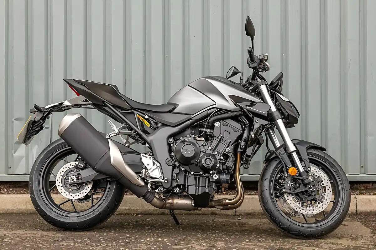 Used 2025 Honda CB1000 Hornet Grey - Front View