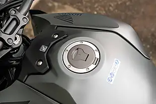 Used 2025 Honda CB1000 Hornet Grey - Interior and Exterior details 19