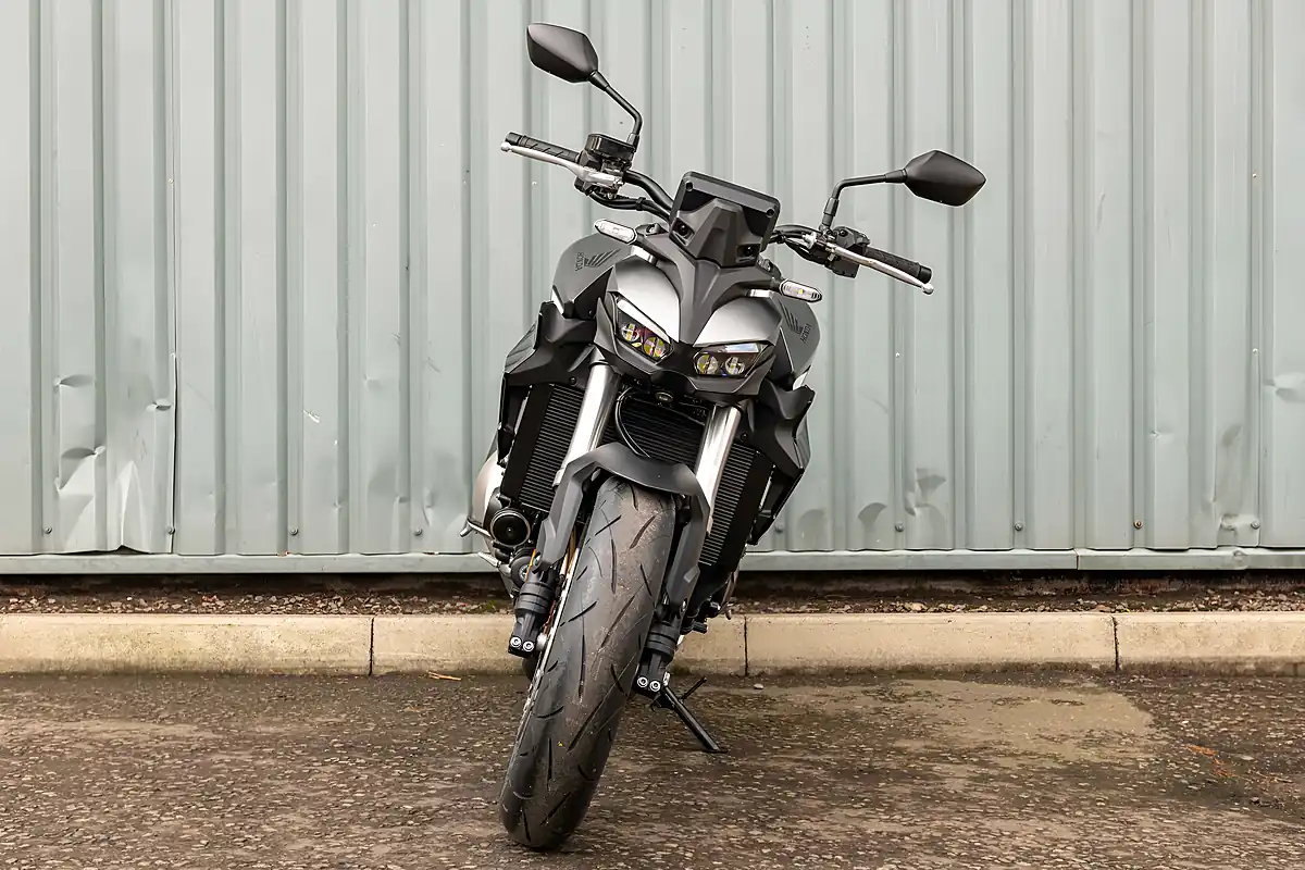 Used 2025 Honda CB1000 Hornet Grey - Interior and Exterior details 3
