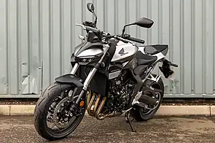 Used 2025 Honda CB1000 Hornet Grey - Interior and Exterior details 5