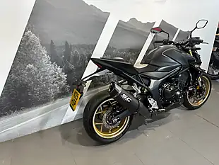 Used 2025 Honda CB1000 Hornet Sp Black - Interior and Exterior details 3