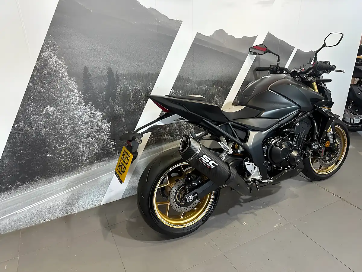 Used 2025 Honda CB1000 Hornet Sp Black - Interior and Exterior details 3
