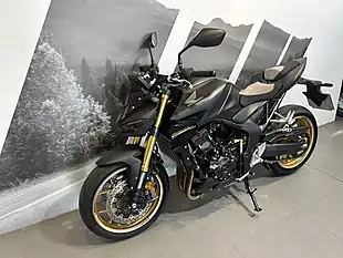 Used 2025 Honda CB1000 Hornet Sp Black - Interior and Exterior details 6