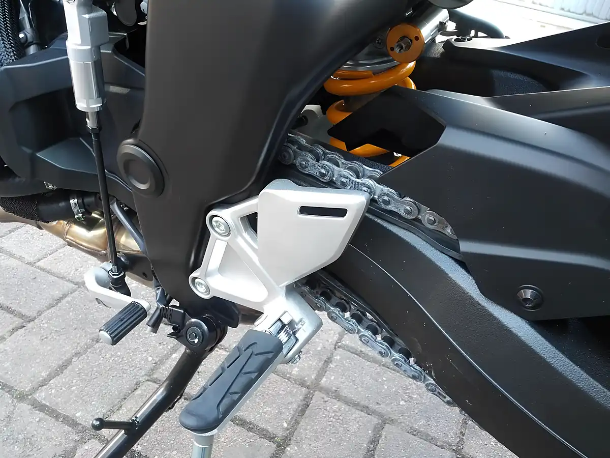 Used 2025 Honda CB1000 Hornet Sp Black - Interior and Exterior details 7