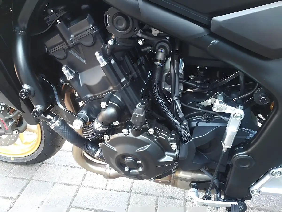 Used 2025 Honda CB1000 Hornet Sp Black - Interior and Exterior details 8