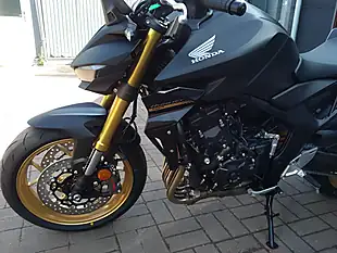 Used 2025 Honda CB1000 Hornet Sp Black - Interior and Exterior details 9
