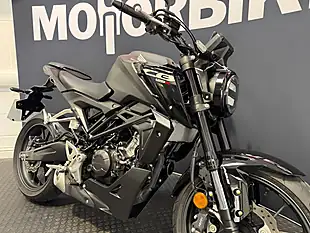 Used 2025 Honda CB125R - Interior and Exterior details 7