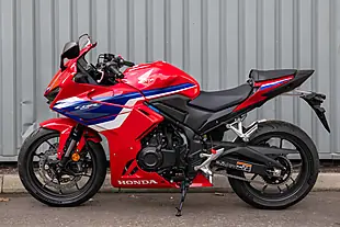 Used 2025 Honda CBR500R Grand Prix Red - Interior and Exterior details 5