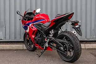Used 2025 Honda CBR500R Grand Prix Red - Interior and Exterior details 6