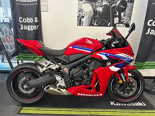 2025 Honda CBR650R E-CLUTCH