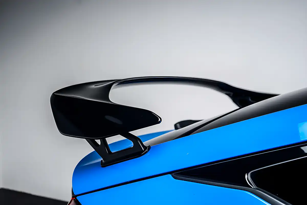 Used 2025 Honda Civic Type R Racing Blue Pearl - Interior and Exterior details 15