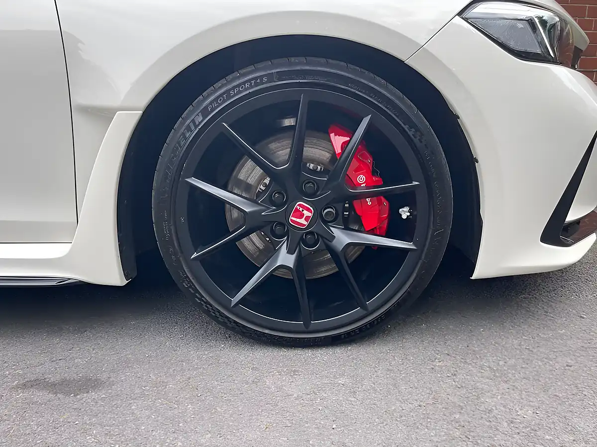 Used 2025 Honda Civic Type R White - Interior and Exterior details 2