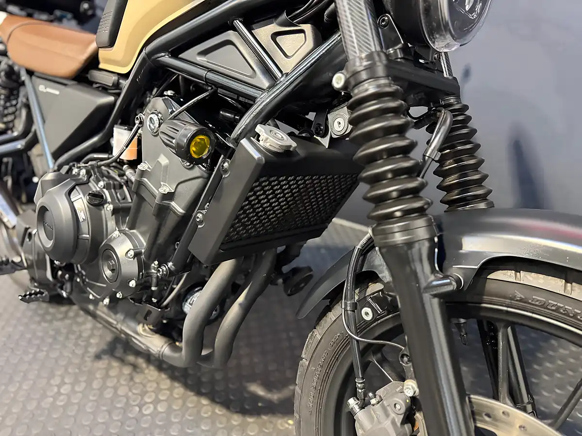Used 2025 Honda CL500 - Interior and Exterior details 8