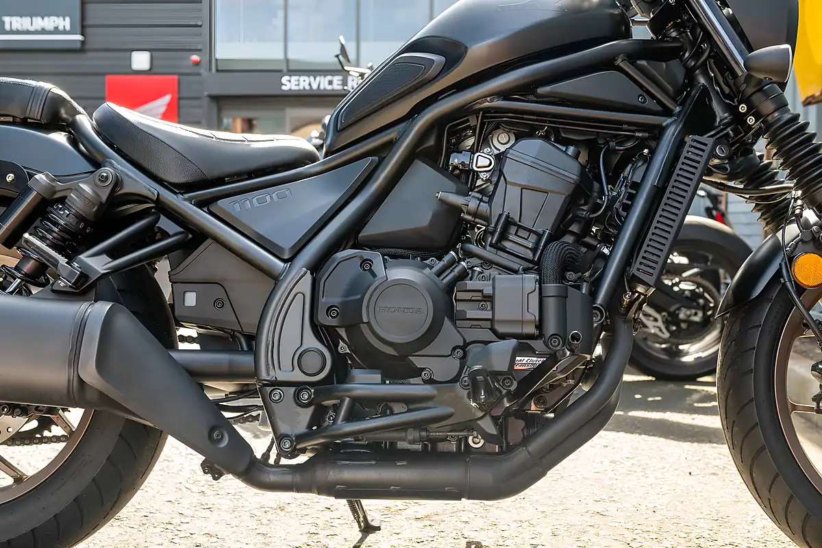 Used 2025 Honda CMX1100 Rebel Special Edition Black - Interior and Exterior details 14