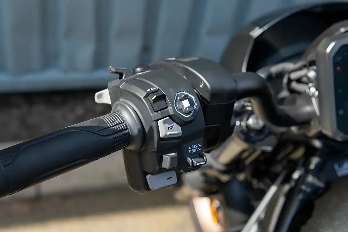 Used 2025 Honda CMX1100 Rebel Special Edition Black - Interior and Exterior details 16