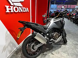 Used 2025 Honda CRF1100L Africa Twin Adventure Sports Grey - Interior and Exterior details 3