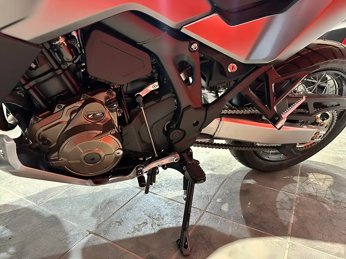 Used 2025 Honda CRF1100L Africa Twin Adventure Sports Grey - Interior and Exterior details 7