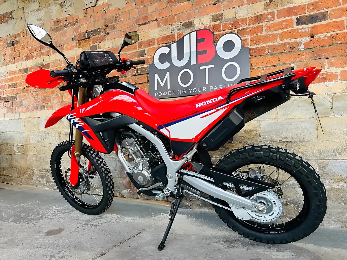 Used 2025 Honda CRF300L La-S Red - Interior and Exterior details 13