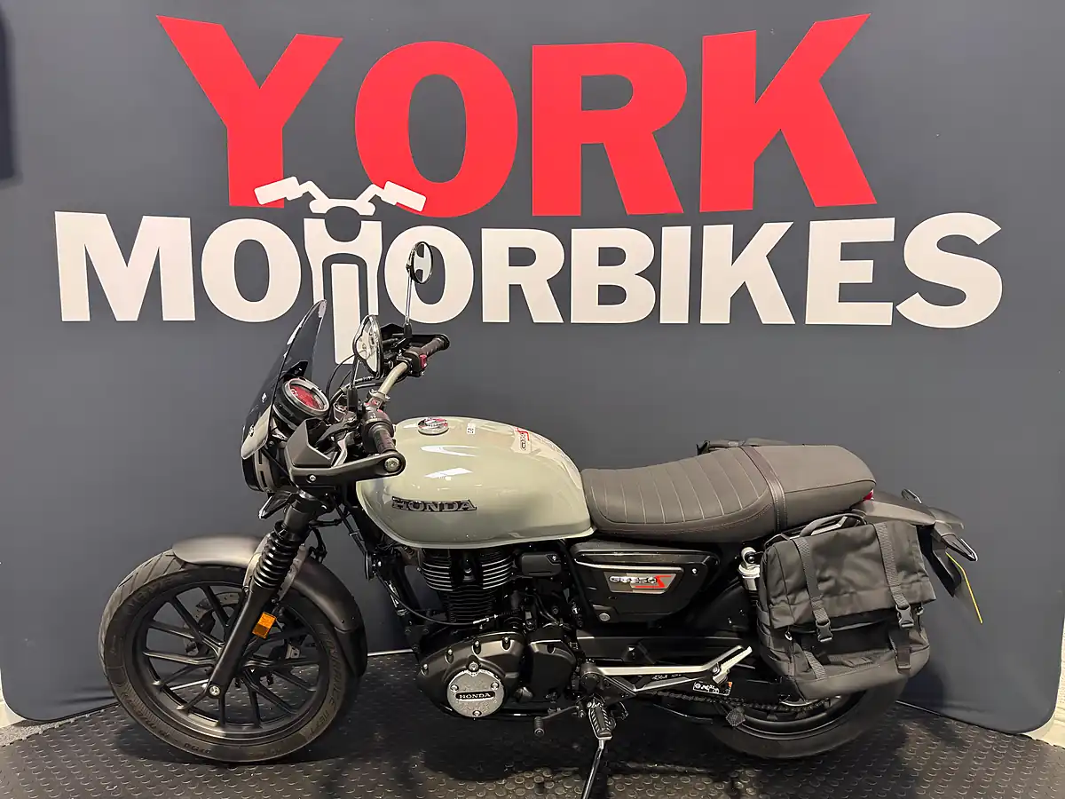 Used 2025 Honda GB350 S - Interior and Exterior details 2