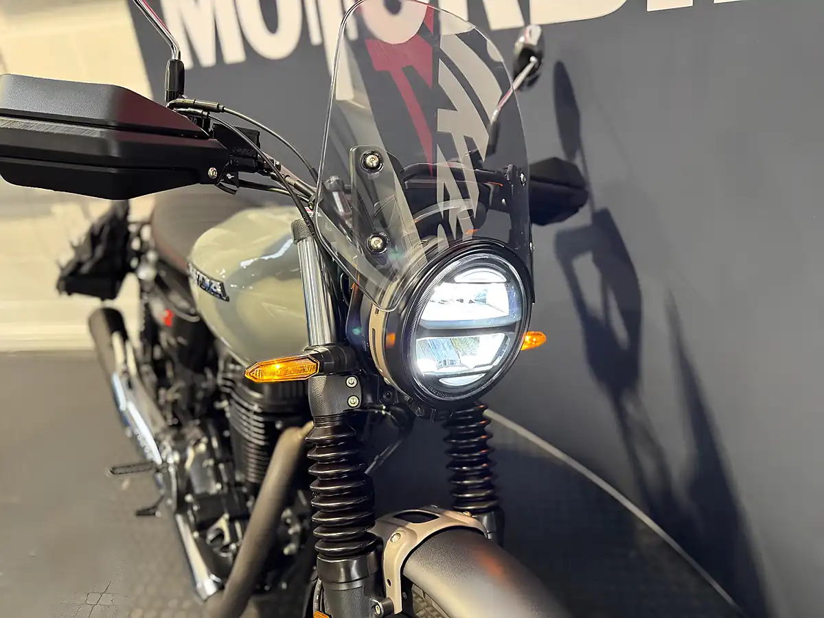 Used 2025 Honda GB350 S - Interior and Exterior details 8