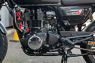 Used 2025 Honda GB350S Black - Interior and Exterior details 11