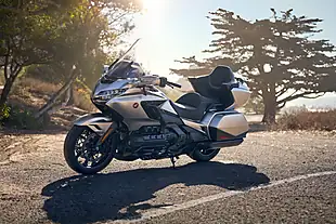 Used 2025 Honda GL1800 Gold Wing Tour Silver - Interior and Exterior details 5