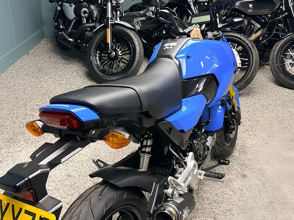 Used 2025 Honda MSX125 Grom Naked Blue - Interior and Exterior details 14