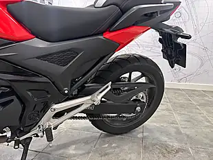 Used 2025 Honda NC750X Adventure Red - Interior and Exterior details 9