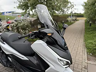 Used 2025 Honda Nss 350 a-S White - Interior and Exterior details 11
