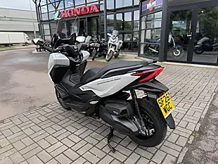 Used 2025 Honda Nss 350 a-S White - Interior and Exterior details 7
