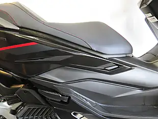 Used 2025 Honda NSS125 Forza Black - Interior and Exterior details 12