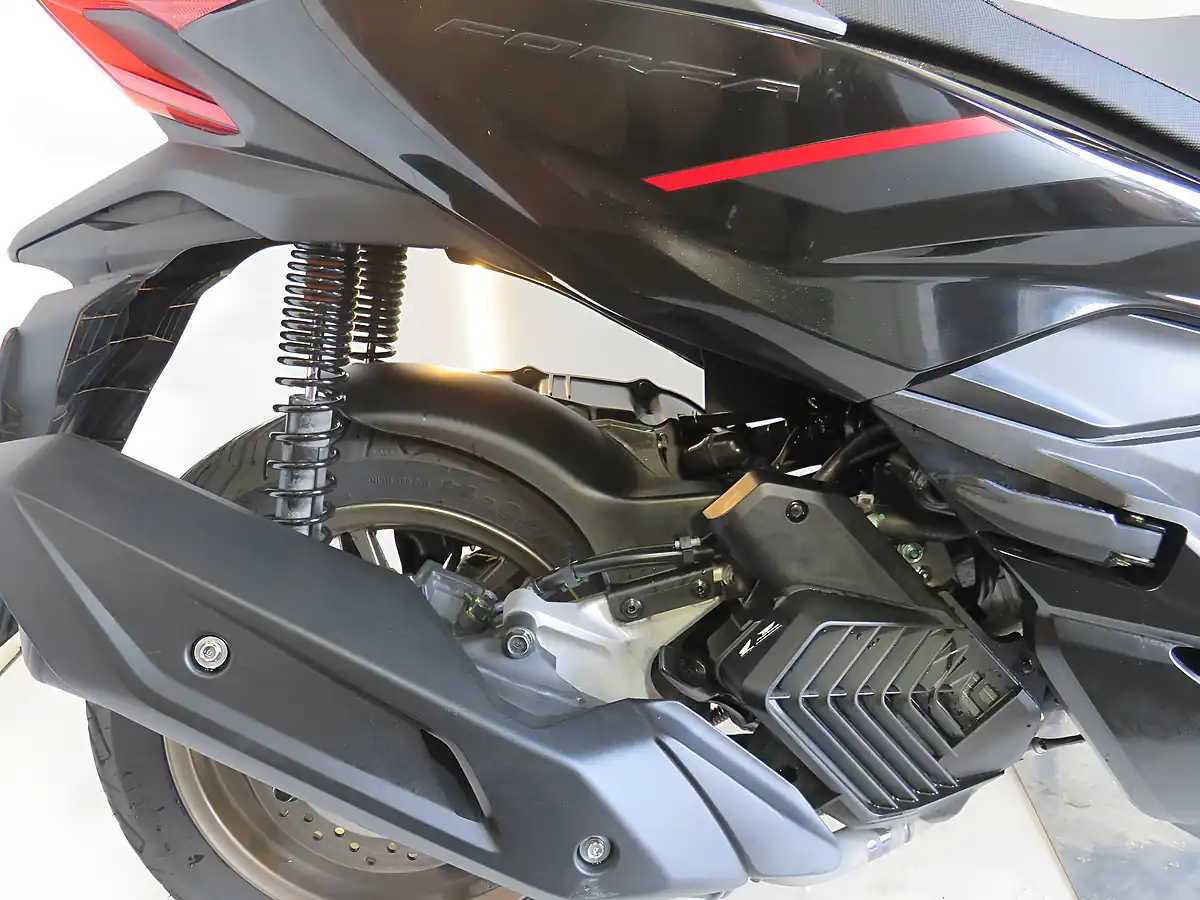 Used 2025 Honda NSS125 Forza Black - Interior and Exterior details 8