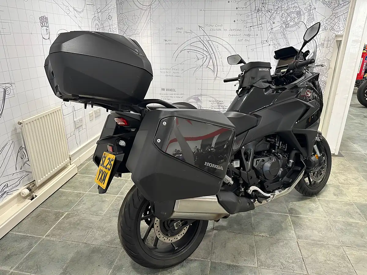 Used 2025 Honda NT1100 Black - Interior and Exterior details 3
