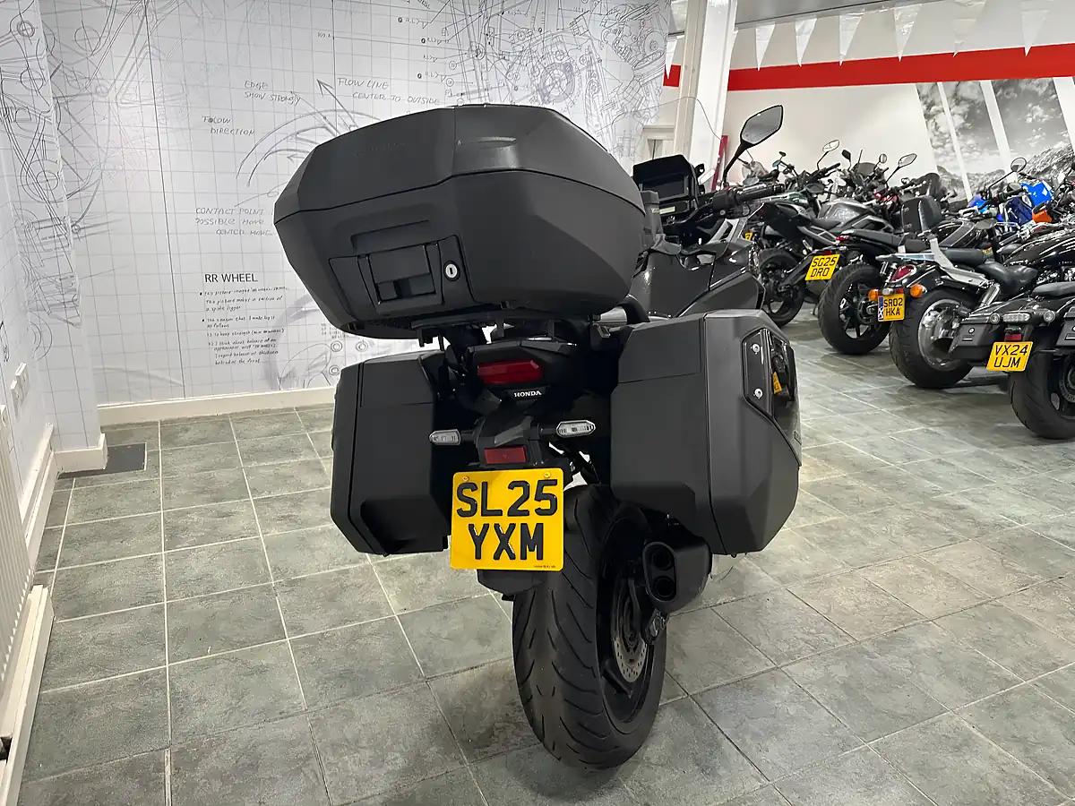 Used 2025 Honda NT1100 Black - Interior and Exterior details 4