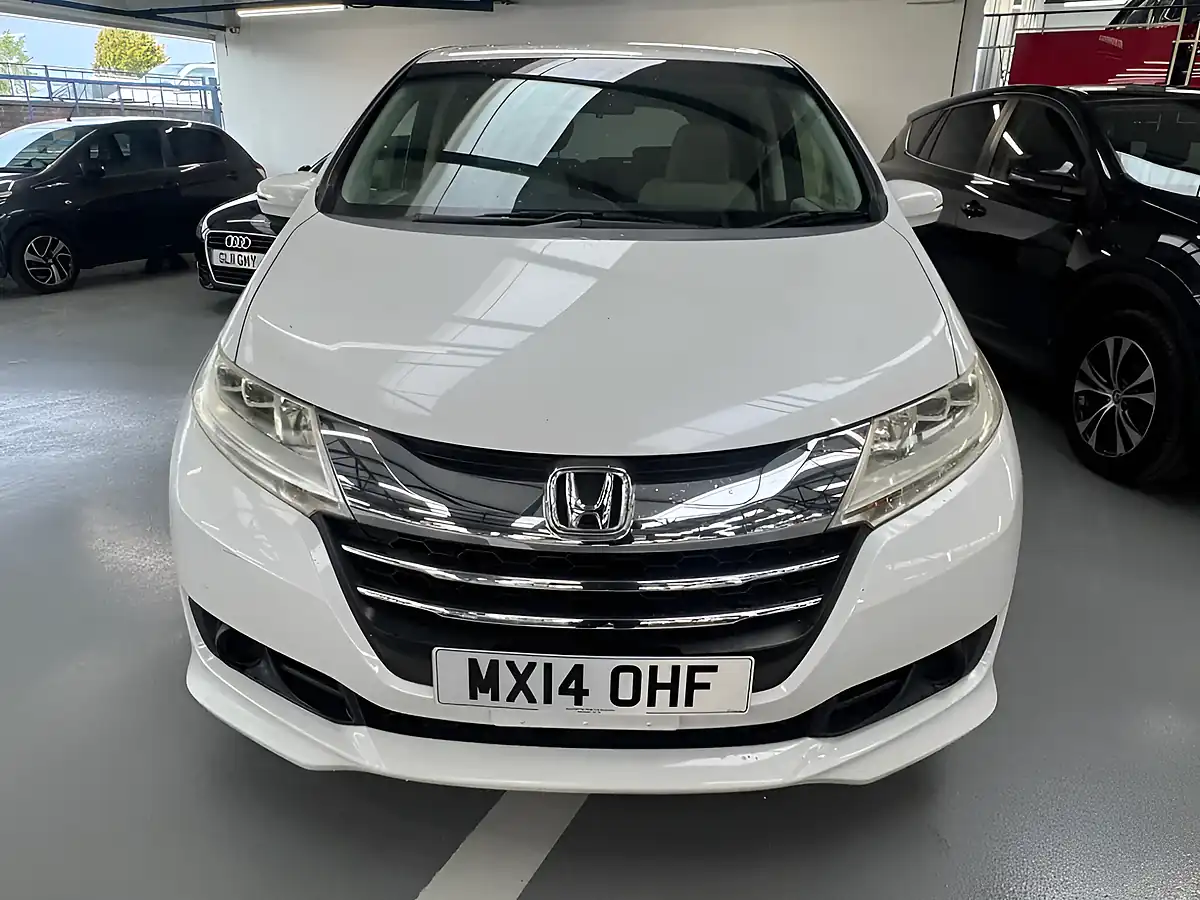 Used 2025 Honda Odyssey Luxury - Interior and Exterior details 2
