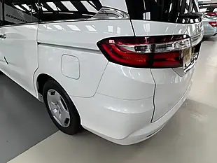 Used 2025 Honda Odyssey Luxury - Interior and Exterior details 9
