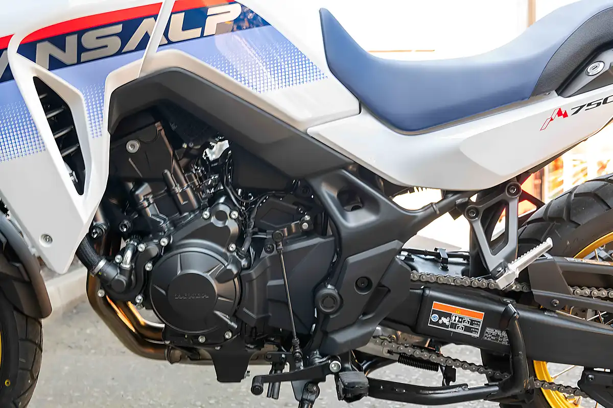Used 2025 Honda XL750 Transalp White - Interior and Exterior details 10