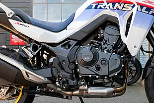 Used 2025 Honda XL750 Transalp White - Interior and Exterior details 13