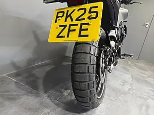Used 2025 Husqvarna Svartpilen Black - Interior and Exterior details 10
