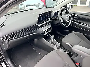 Used 2025 Hyundai Bayon Premium Black - Interior and Exterior details 19