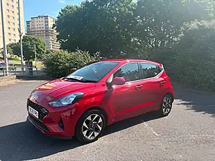 Used 2025 Hyundai I10 Advance Red - Interior and Exterior details 11