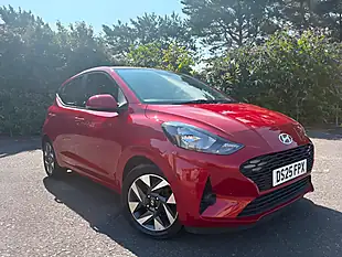 Used 2025 Hyundai I10 Advance Red - Interior and Exterior details 19