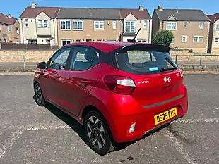 Used 2025 Hyundai I10 Advance Red - Interior and Exterior details 3