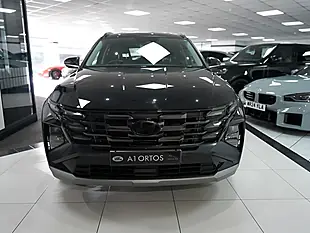 Used 2025 Hyundai Tucson Advance Abyss Black - Interior and Exterior details 2