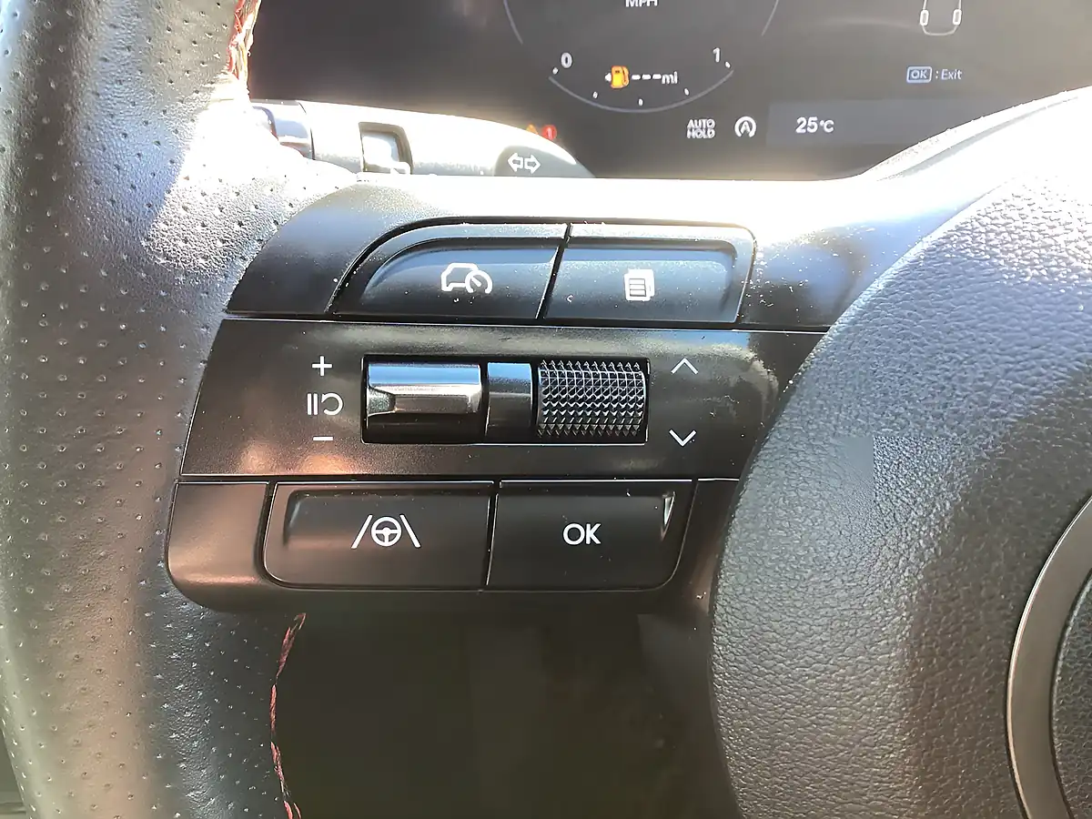 Used 2025 Hyundai Tucson N Line Shadow Grey - Interior and Exterior details 17