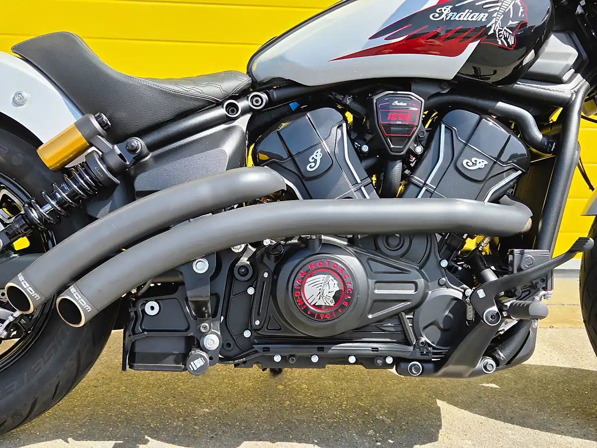Used 2025 Indian 101 Scout Red - Interior and Exterior details 10